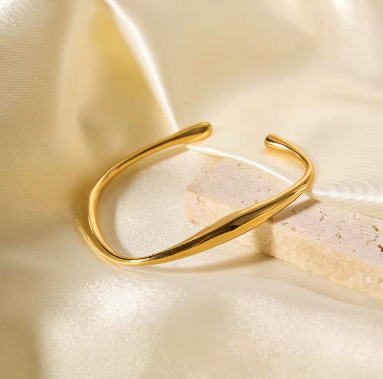 Celeste Open Cuff