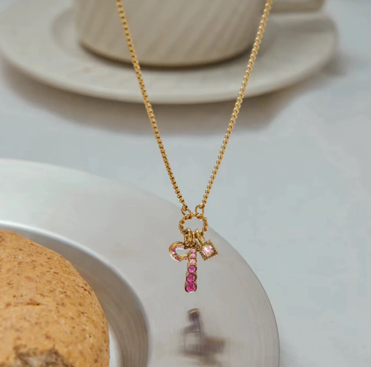 Dainty Heart necklace