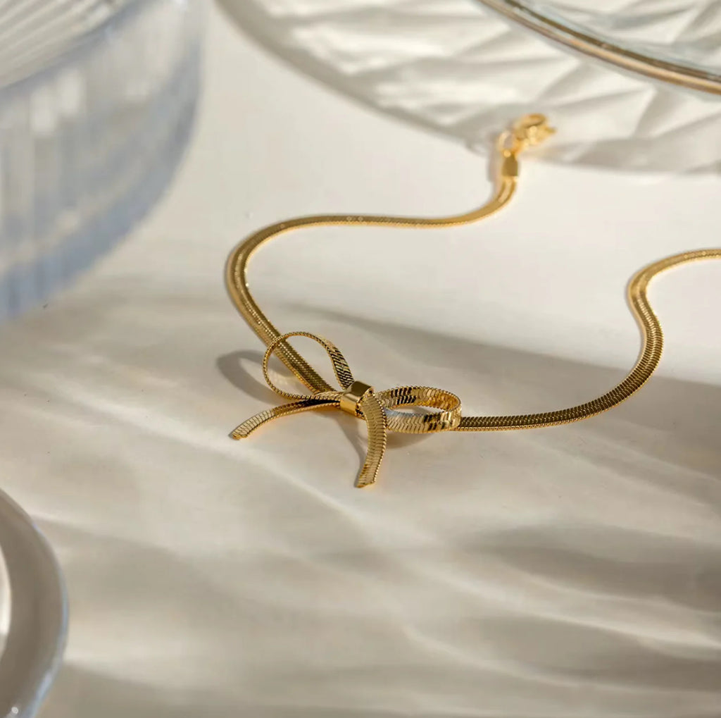 Golden Ribbon Choker